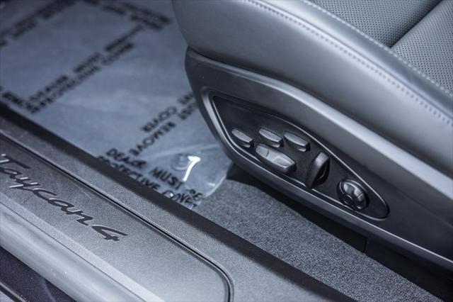 Photo of 2024 Black Metallic Porsche Taycan