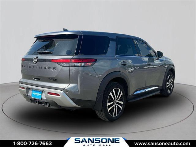 Photo of 2024 Gun Metallic Nissan Pathfinder