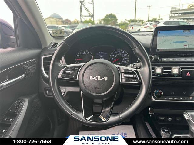 Photo of 2022 Dark Ocean Blue Kia Seltos