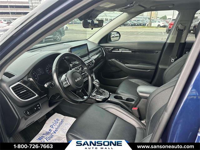 Photo of 2022 Dark Ocean Blue Kia Seltos