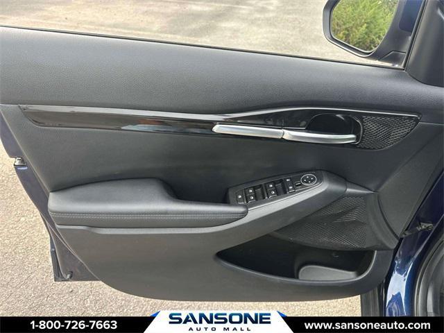 Photo of 2022 Dark Ocean Blue Kia Seltos