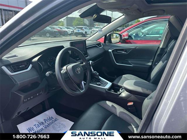Photo of 2021 Silver Sky Metallic Toyota RAV4 Hybrid