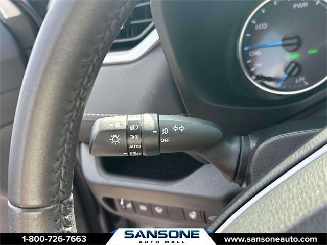 Photo of 2021 Silver Sky Metallic Toyota RAV4 Hybrid