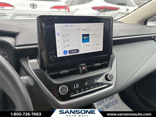 Photo of 2023 Classic Silver Metallic Toyota Corolla
