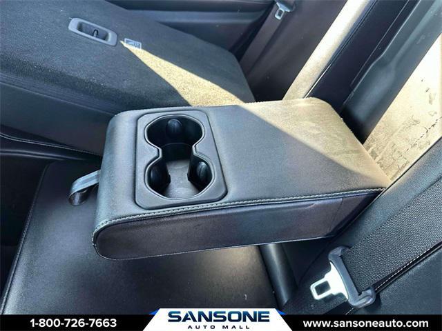 Photo of 2023 Silver Zynith Jeep Grand Cherokee L