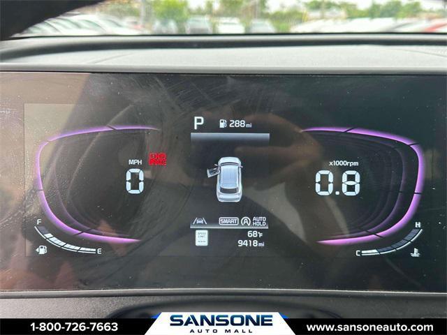 Photo of 2023 Glacial White Pearl Kia Sportage