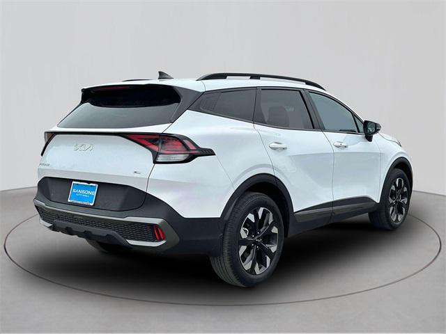 Photo of 2023 Glacial White Pearl Kia Sportage