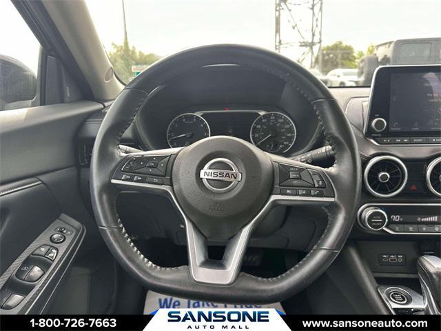Photo of 2020 Super Black Nissan Sentra