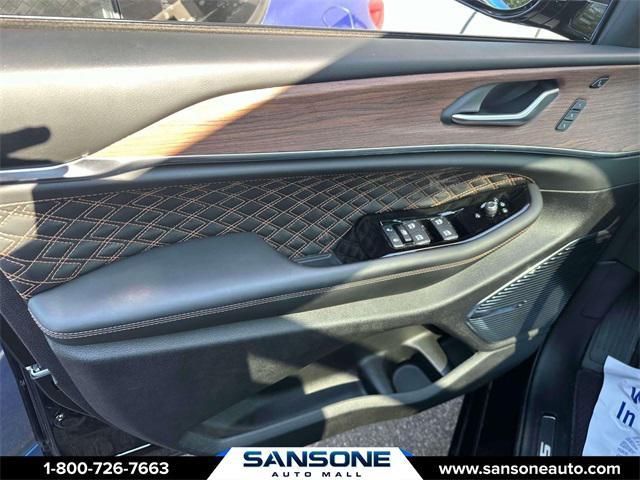 Photo of 2023 Diamond Black Crystal Pearlcoat Jeep Grand Cherokee 4xe