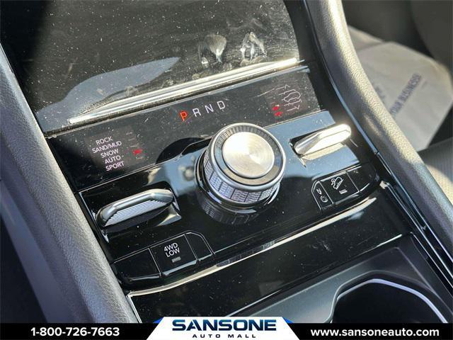 Photo of 2023 Diamond Black Crystal Pearlcoat Jeep Grand Cherokee 4xe
