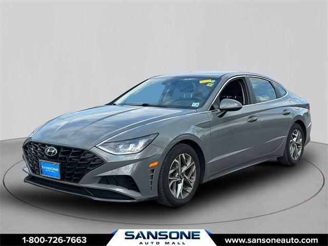 Photo of 2023 Hampton Gray Hyundai SONATA