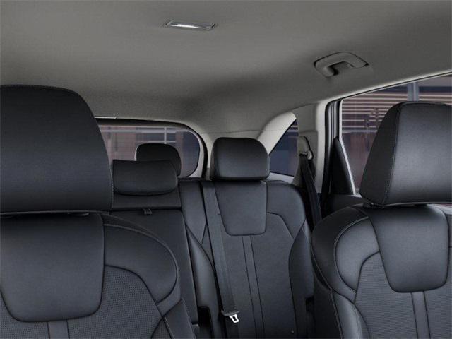 Photo of 2025 White Pearl Kia Sorento