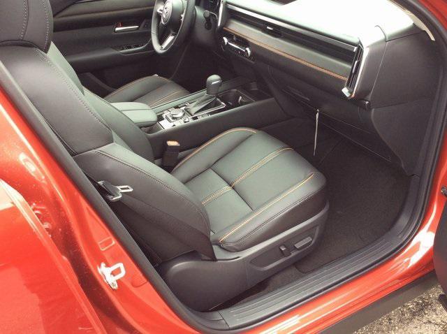 Photo of 2025 Soul Red Crystal Metallic Mazda CX-50 Hybrid