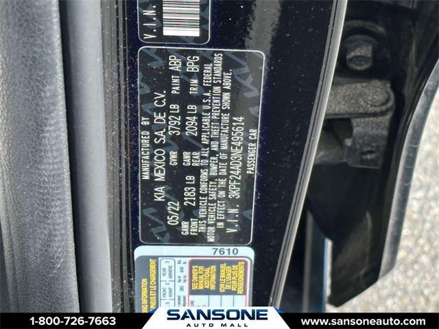 Photo of 2022 Aurora Black Pearl Kia Forte