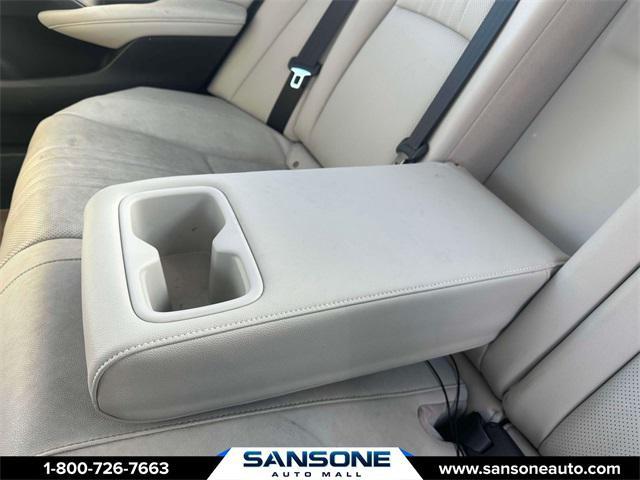 Photo of 2020 Platinum White Pearl Honda Accord
