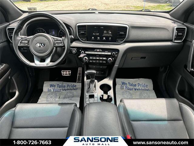 Photo of 2022 Sparkling Silver Kia Sportage