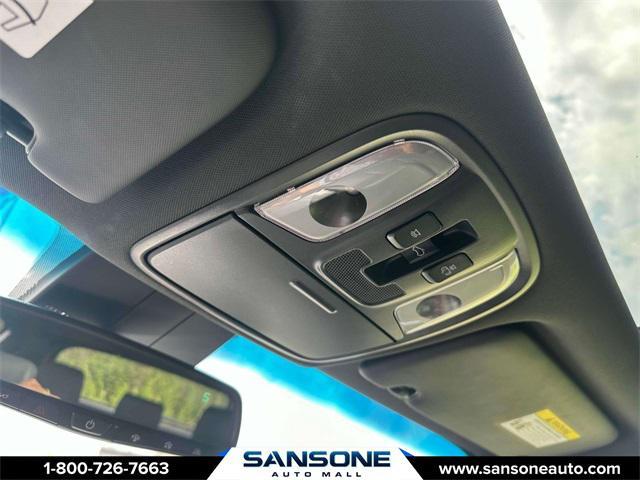 Photo of 2022 Sparkling Silver Kia Sportage