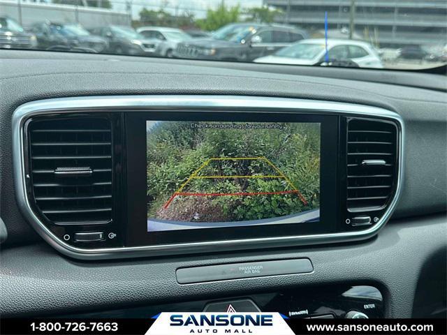 Photo of 2022 Sparkling Silver Kia Sportage