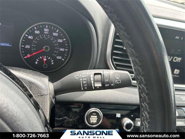 Photo of 2022 Sparkling Silver Kia Sportage