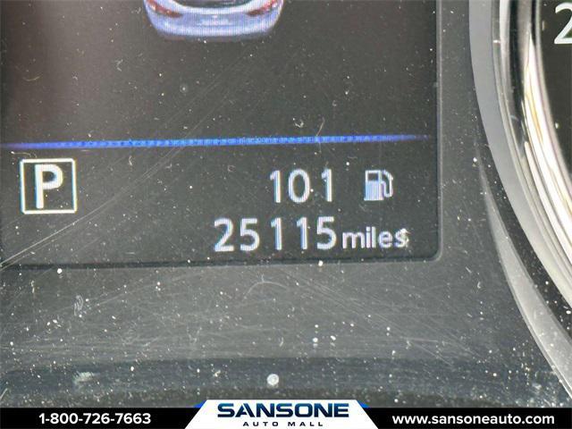 Photo of 2019 Pearl White Tricoat Nissan Rogue Sport