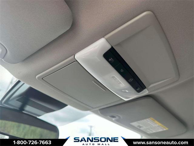 Photo of 2022 Super Black Clearcoat Nissan Altima