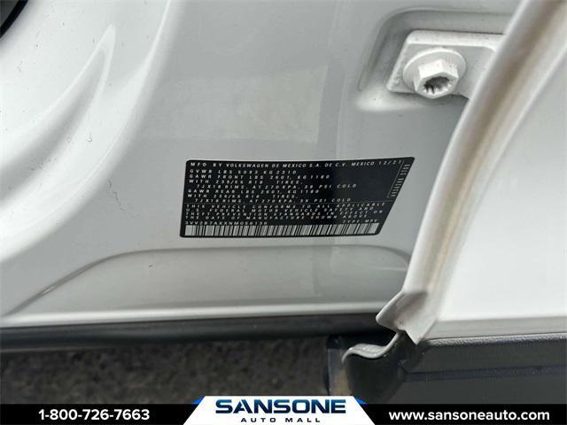 Photo of 2022 Pure White Volkswagen Tiguan