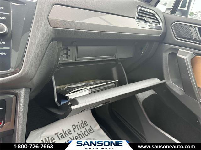 Photo of 2022 Pure White Volkswagen Tiguan