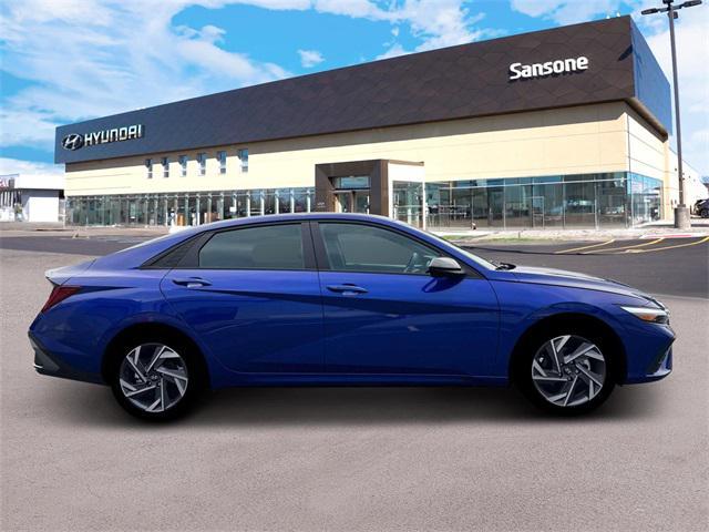 Photo of 2025 Intense Blue Hyundai ELANTRA