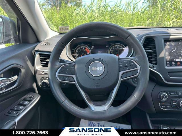 Photo of 2022 Sting-Gray Clearcoat Jeep Cherokee
