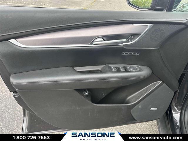 Photo of 2019 Dark Granite Metallic Cadillac XT5
