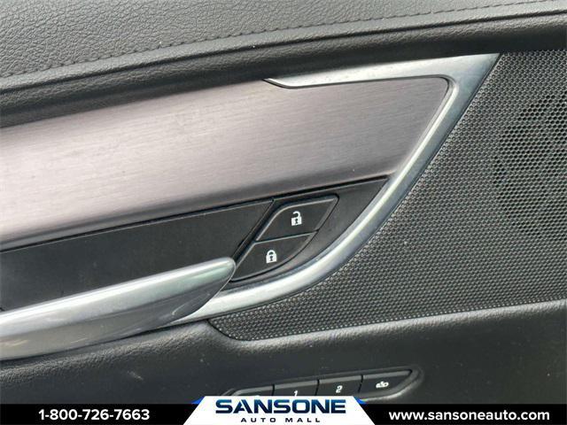 Photo of 2019 Dark Granite Metallic Cadillac XT5