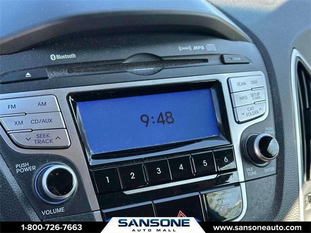 Photo of 2013 Diamond Silver Hyundai TUCSON