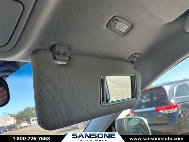 Photo of 2013 Diamond Silver Hyundai TUCSON