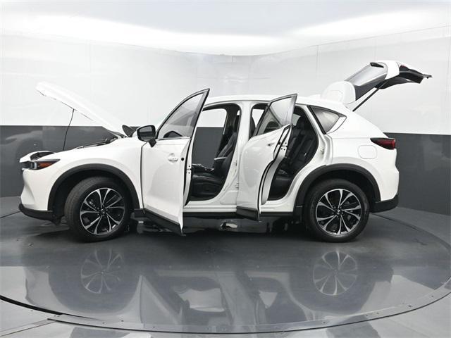 Photo of 2022 Snowflake White Pearl Mica Mazda CX-5