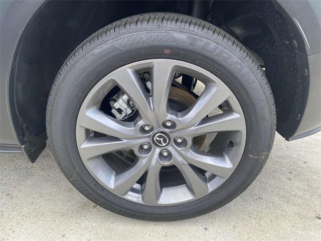 Photo of 2025 Snowflake White Pearl Mica Mazda CX-30