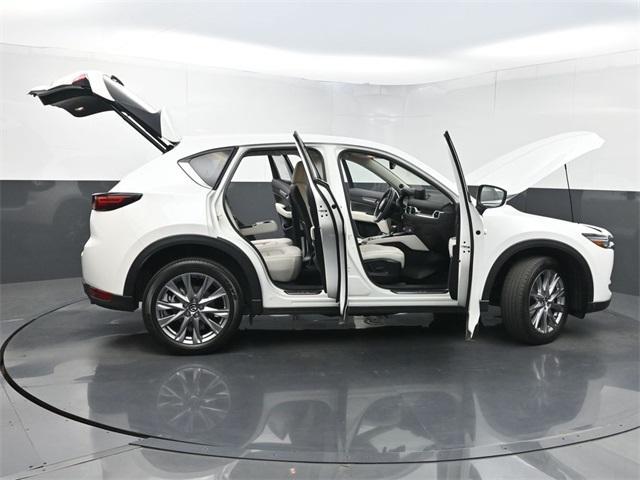 Photo of 2021 Snowflake White Pearl Mica Mazda CX-5