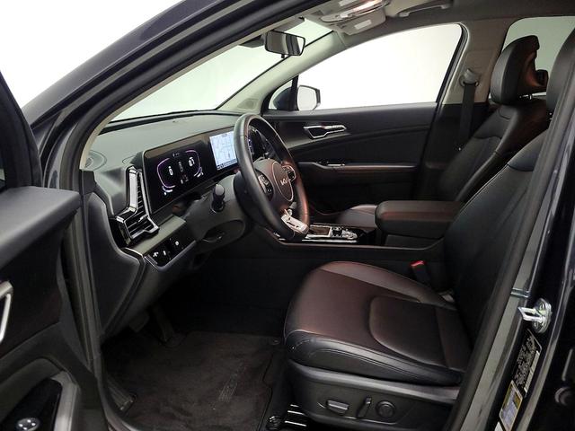 Photo of 2023 Gray Kia Sportage
