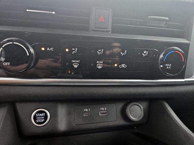 Photo of 2023 Black Nissan Rogue