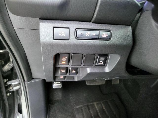 Photo of 2022 Gray Nissan Frontier