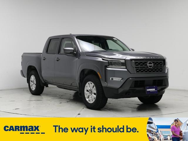 Photo of 2022 Gray Nissan Frontier