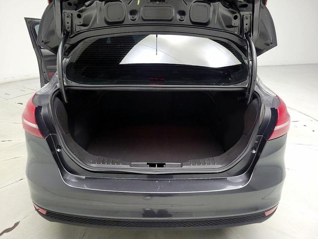 Photo of 2018 Gray Ford Focus
