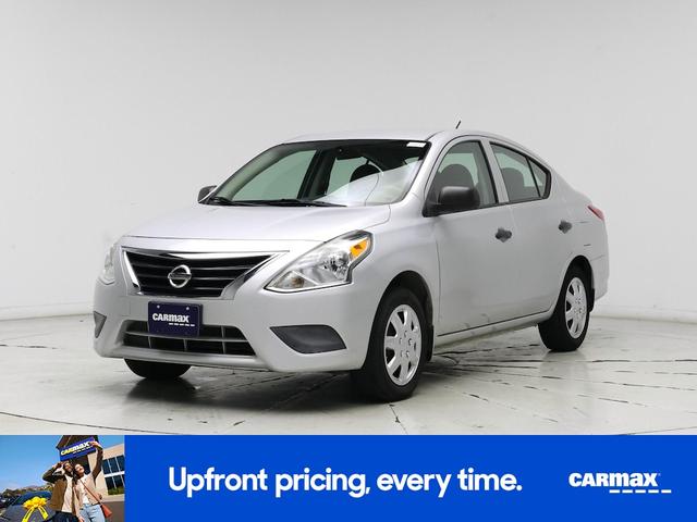Photo of 2015 Silver Nissan Versa