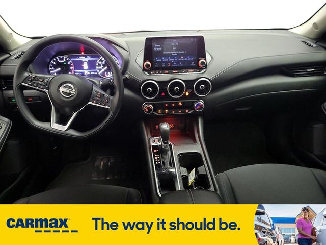 Photo of 2024 Black Nissan Sentra