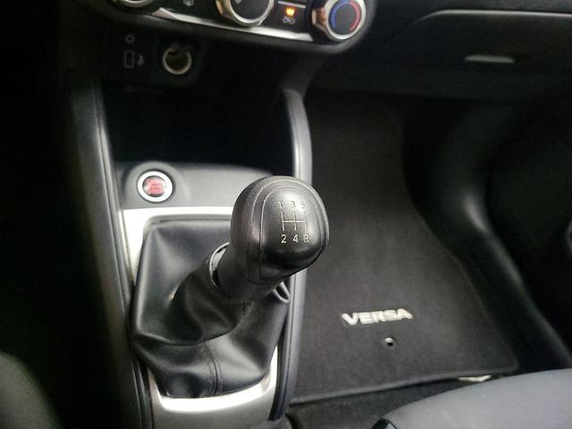 Photo of 2020 Silver Nissan Versa