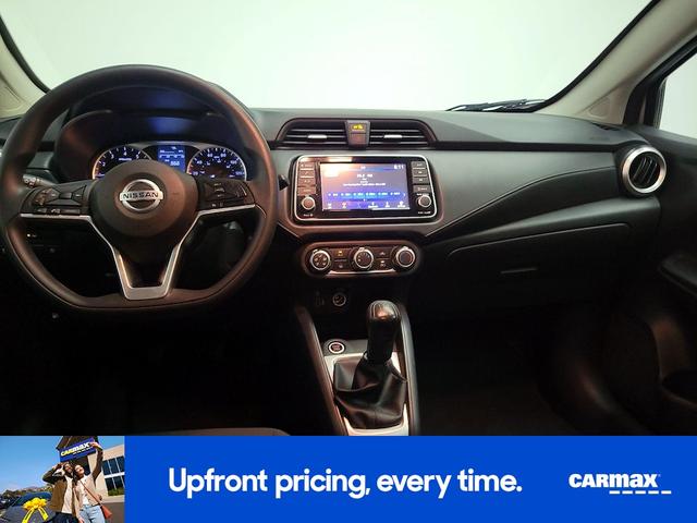 Photo of 2020 Silver Nissan Versa