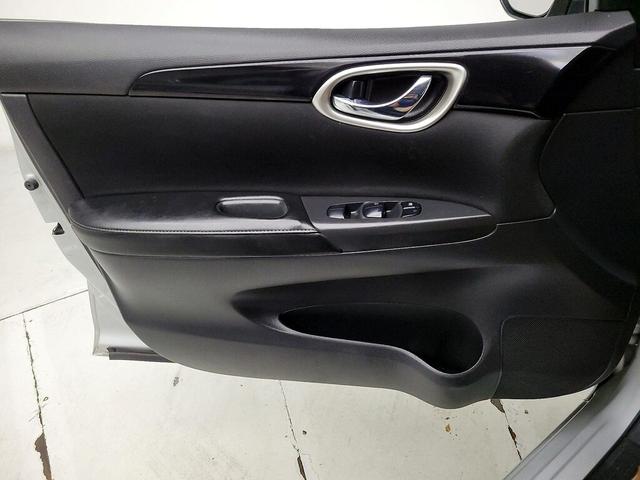 Photo of 2019 Silver Nissan Sentra