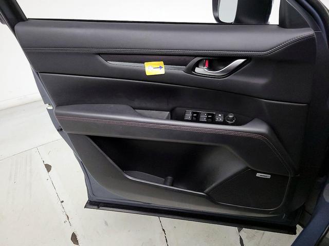 Photo of 2024 Gray Mazda CX-5