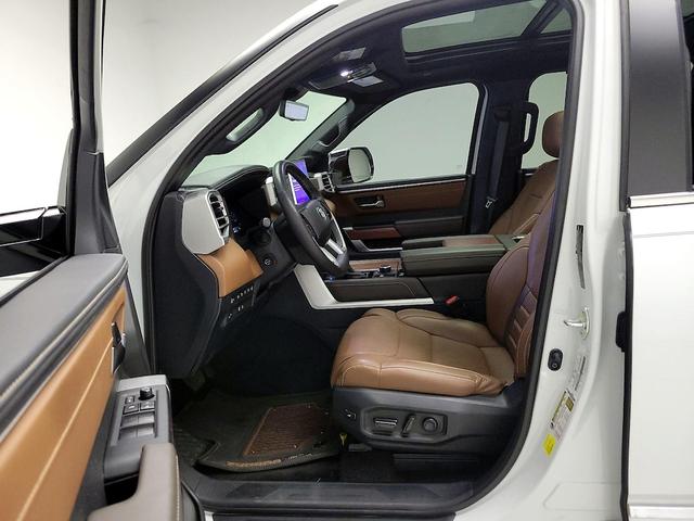 Photo of 2024 White Toyota Tundra Hybrid