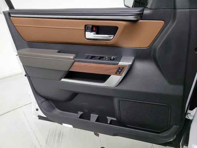 Photo of 2024 White Toyota Tundra Hybrid