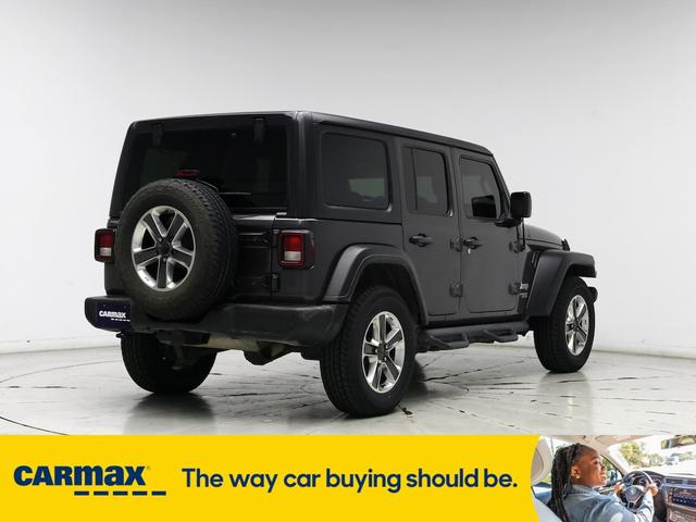 Photo of 2018 Gray Jeep Wrangler